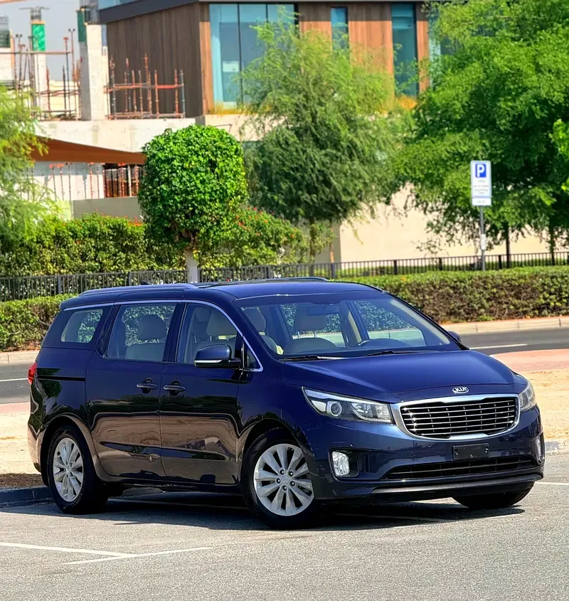 Kia Carnival 3.3 AT (280 حصان) - 4