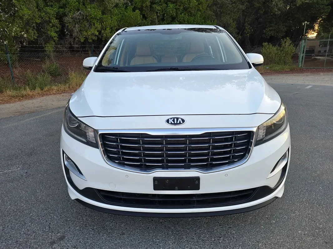 Kia Carnival 3.5 AT (249 hp) - 2