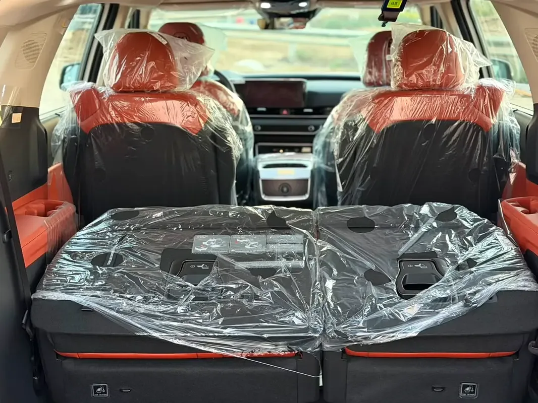 Kia Carnival 3.5 AT (249 hp) - 5