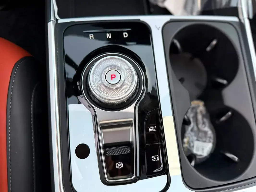 Kia Carnival 3.5 AT (249 hp) - 12
