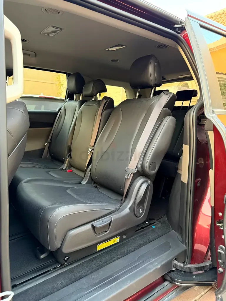 Kia Carnival 3.5 AT (249 hp) - 11
