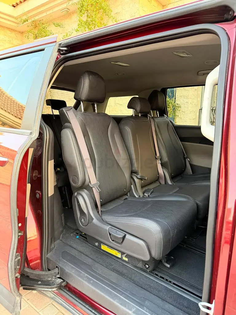Kia Carnival 3.5 AT (249 hp) - 15