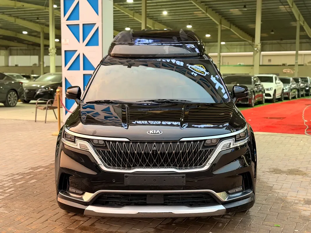 Kia Carnival 3.5 AT (249 hp) - 2