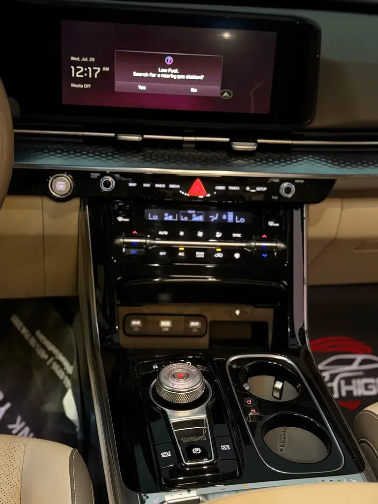 Kia Carnival 3.5 AT (249 hp) - 13