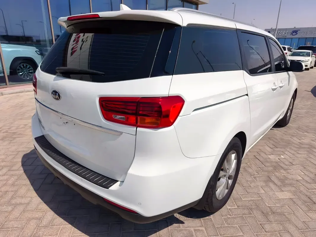 Kia Carnival 3.5 AT (249 hp) - 7