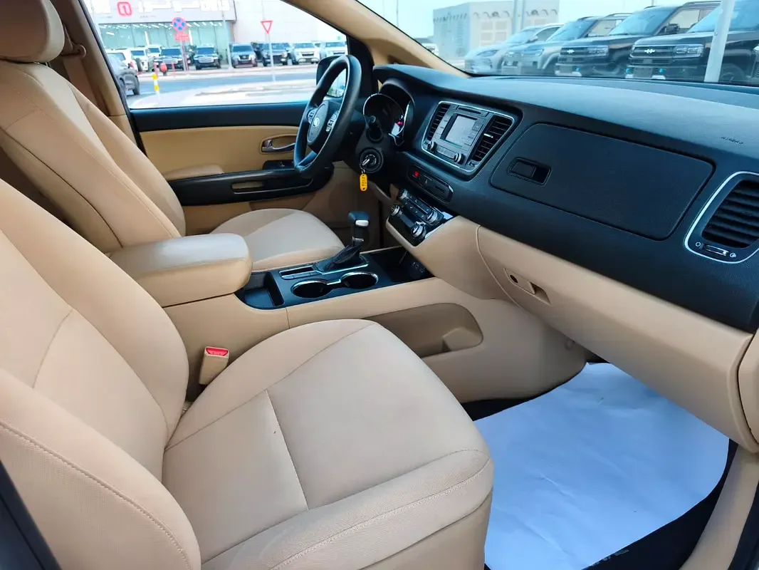 Kia Carnival 3.5 AT (249 hp) - 13