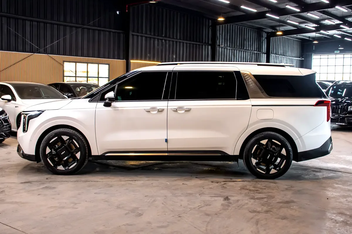 Kia Carnival 3.5 AT (249 hp) - 6