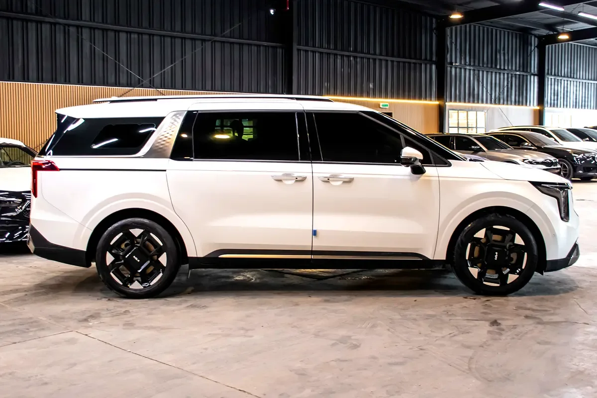 Kia Carnival 3.5 AT (249 hp) - 5
