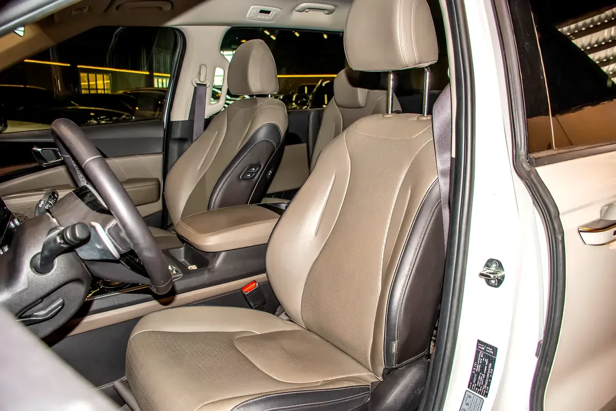 Kia Carnival 3.5 AT (249 hp) - 9