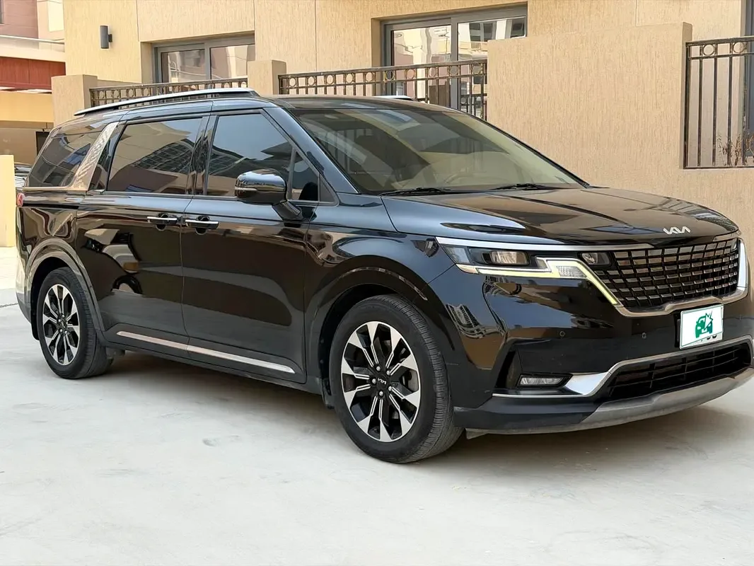 Kia Carnival 3.5 AT (249 حصان) - 2