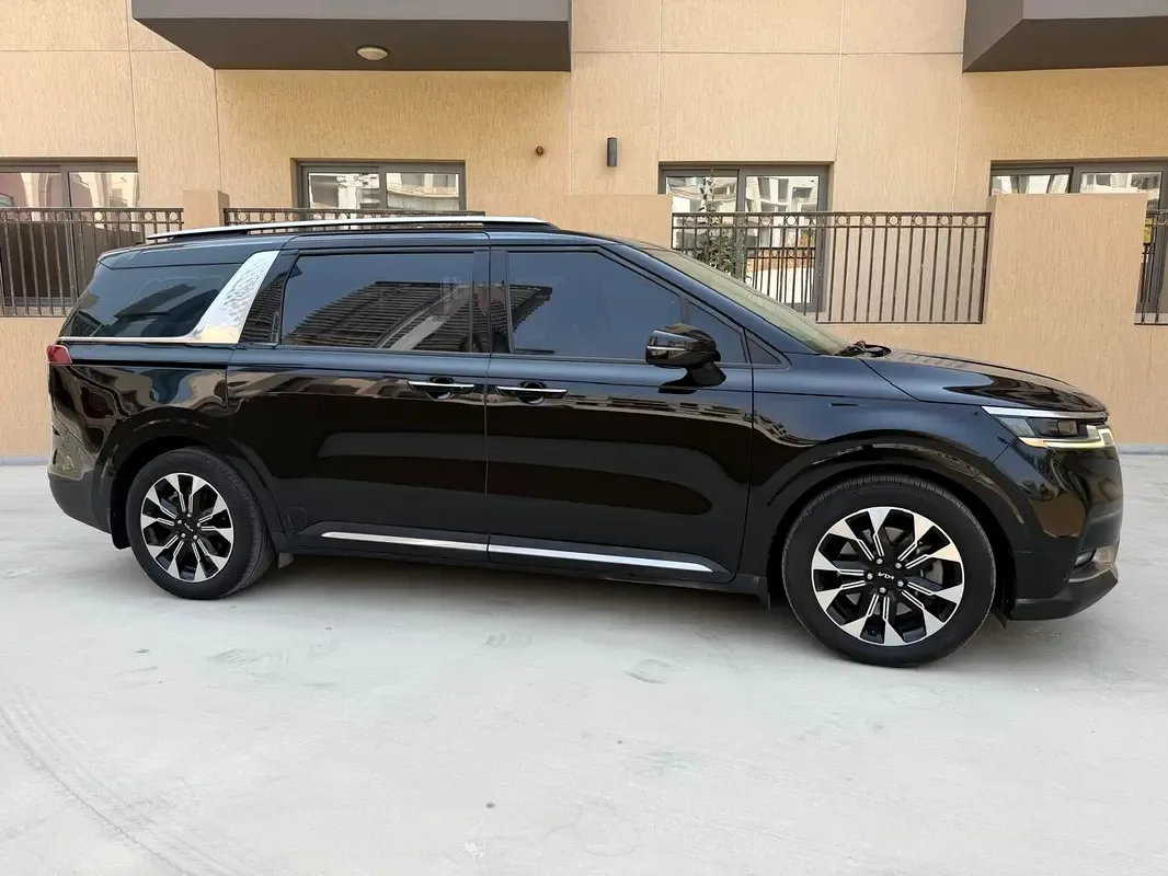 Kia Carnival 3.5 AT (249 حصان) - 10