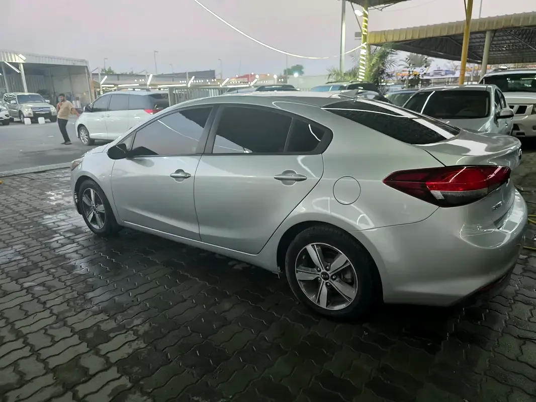 Kia Forte 1.6 AMT (201 hp) - 10