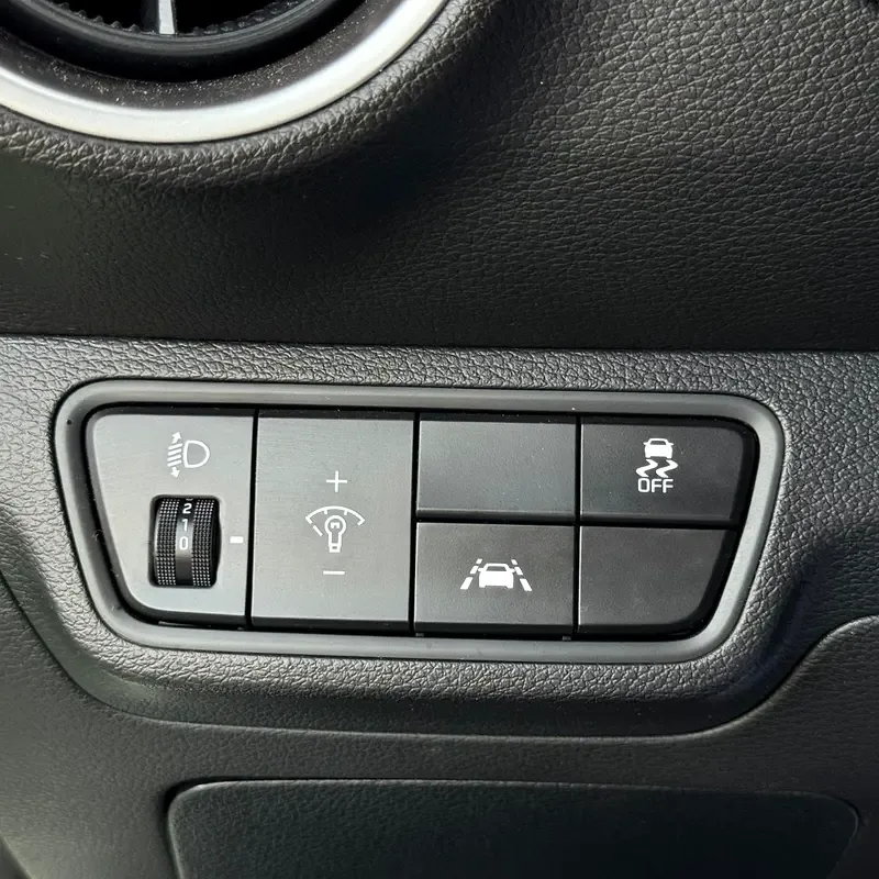 Kia K3 1.5 CVT (116 hp) - 9
