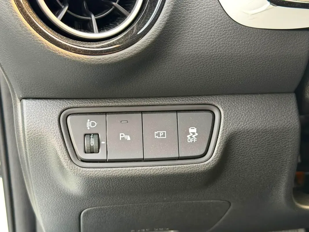 Kia K3 1.5 CVT (116 حصان) - 12