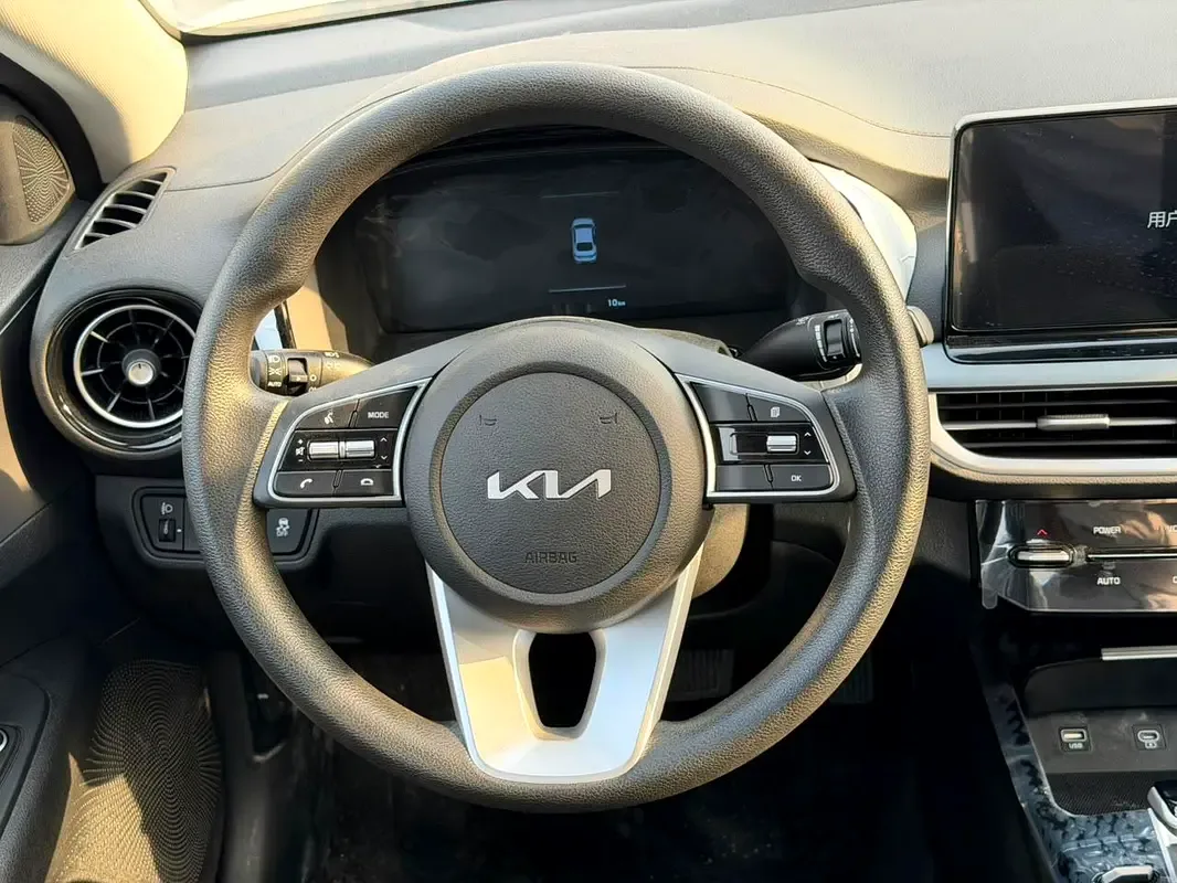Kia K3 1.5 CVT (116 حصان) - 17