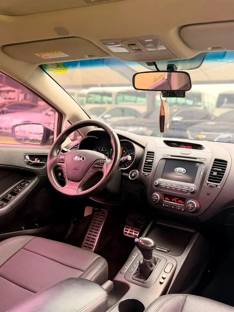 Kia K3 1.6 AT (140 حصان) - 11