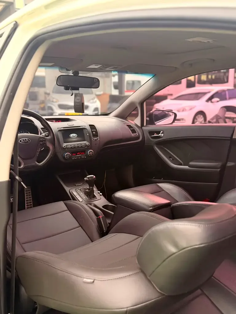Kia K3 1.6 AT (140 حصان) - 14