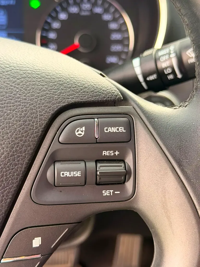Kia K3 1.6 AT (140 hp) - 8