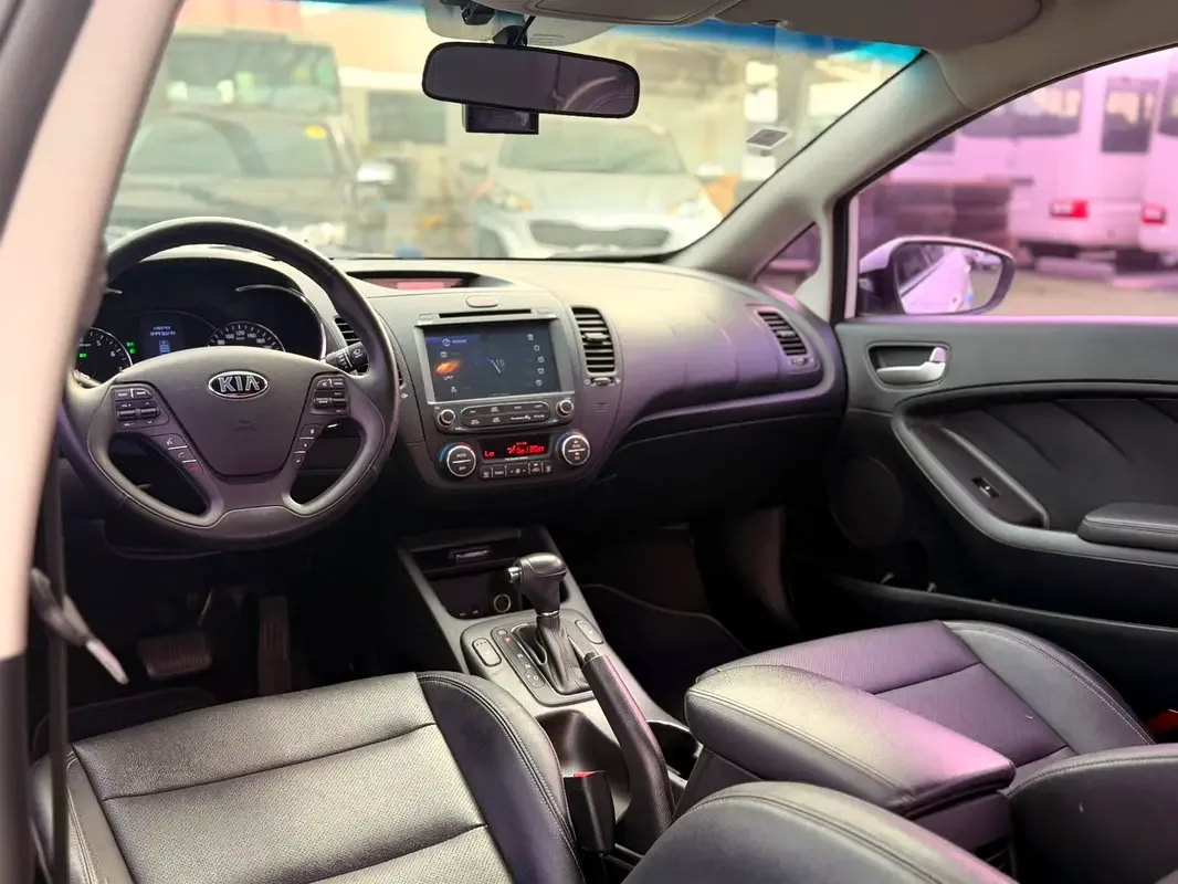 Kia K3 1.6 AT (140 hp) - 11
