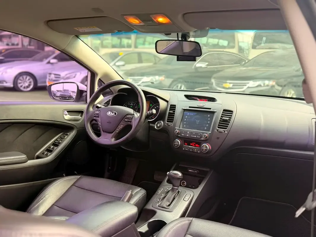Kia K3 1.6 AT (140 hp) - 14