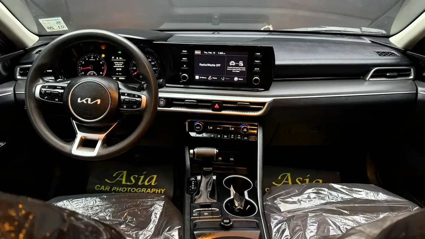 Kia K5 1.5 AMT (170 hp) - 11