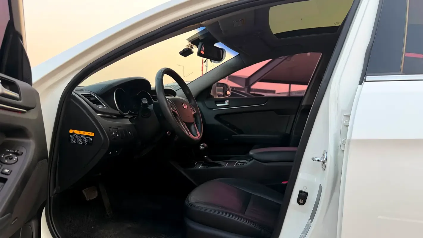 Kia K7 2.4 AT (201 حصان) - 10