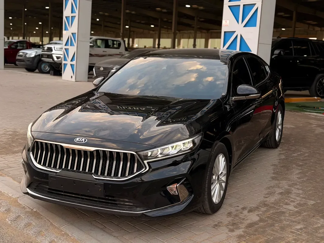 Kia K7 2.5 AT (198 hp)