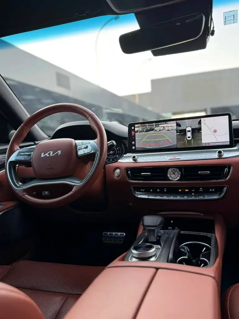 Kia K9 3.8 AT (315 hp) - 10