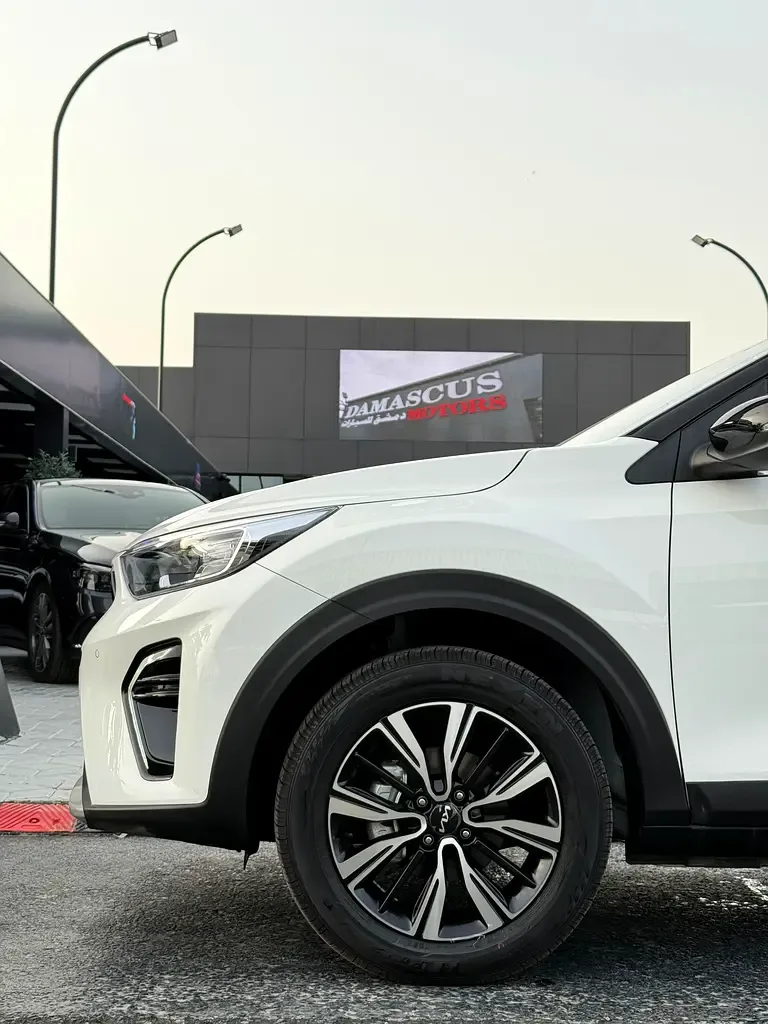 Kia KX1 1.4 CVT (100 hp) - 8