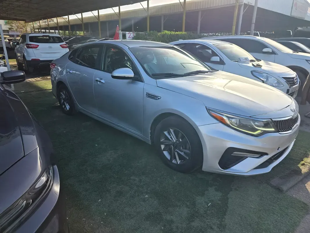 Kia Optima 2.0 AT (150 hp)