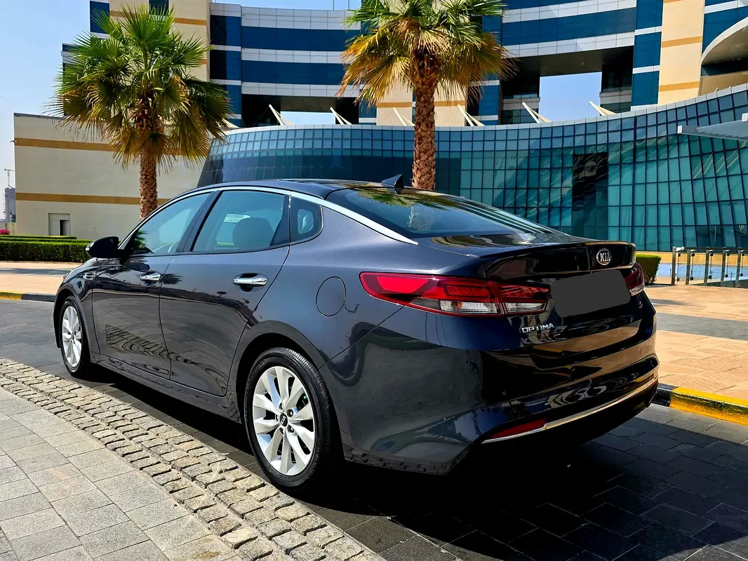 Kia Optima 2.0 AT (150 حصان) - 15