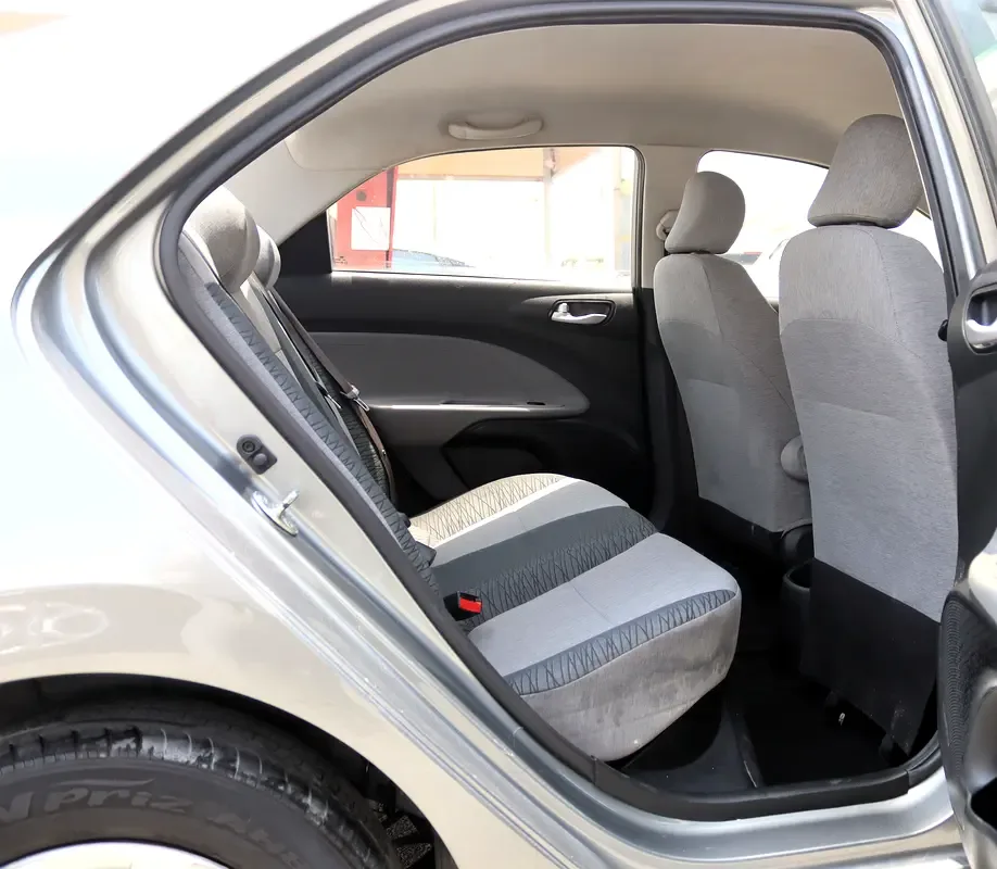 Kia Pegas 1.4 AT (95 حصان) - 9