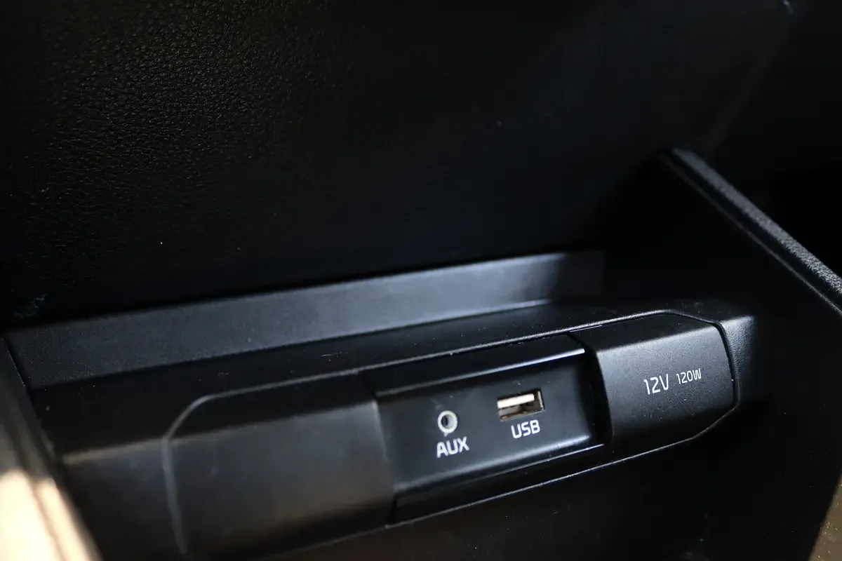 Kia Pegas 1.4 AT (95 حصان) - 13