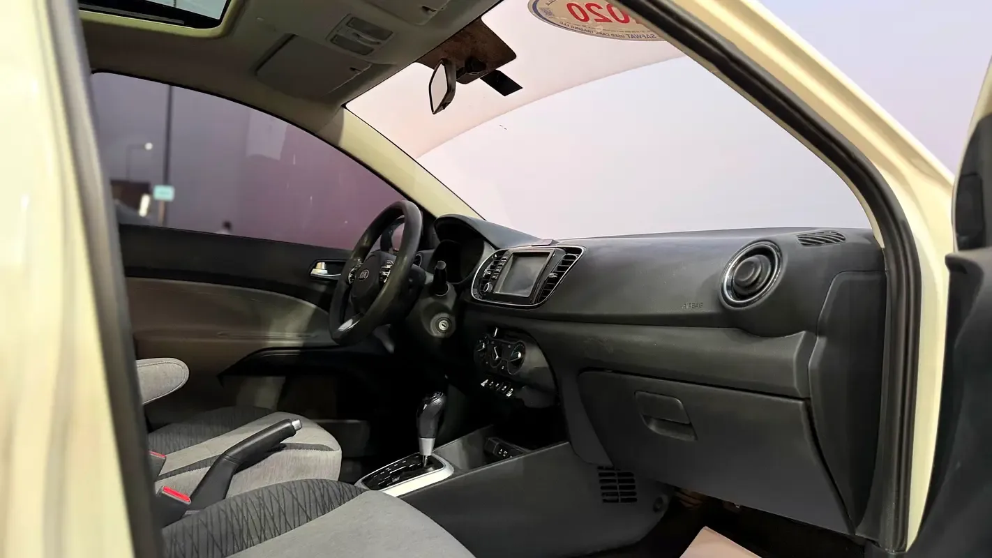 Kia Pegas 1.4 AT (95 حصان) - 12