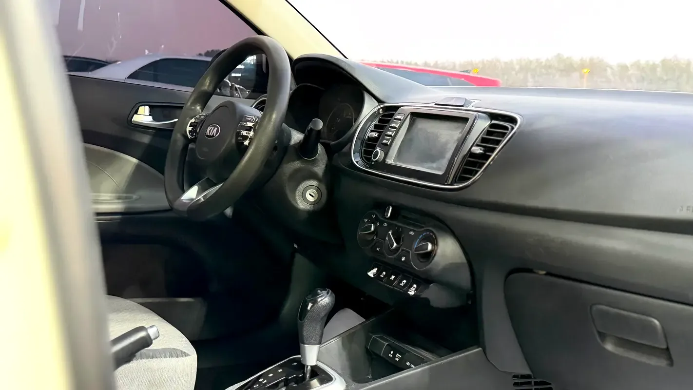Kia Pegas 1.4 AT (95 حصان) - 9