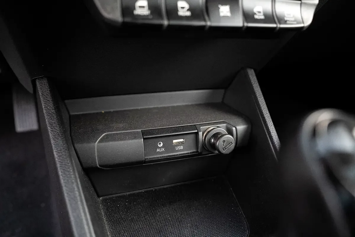 Kia Pegas 1.4 AT (95 حصان) - 15