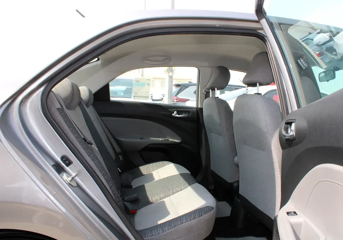 Kia Pegas 1.4 AT (95 hp) - 12