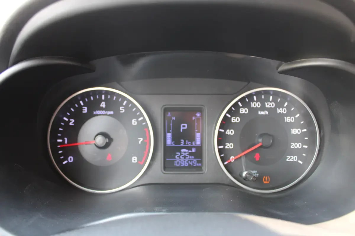 Kia Pegas 1.4 AT (95 hp) - 10