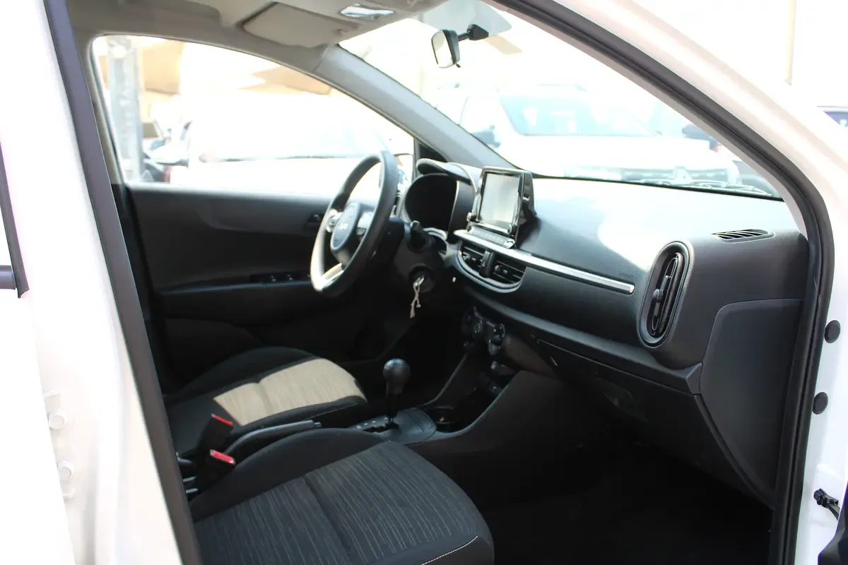 Kia Picanto 1.2 AMT (79 hp) - 10