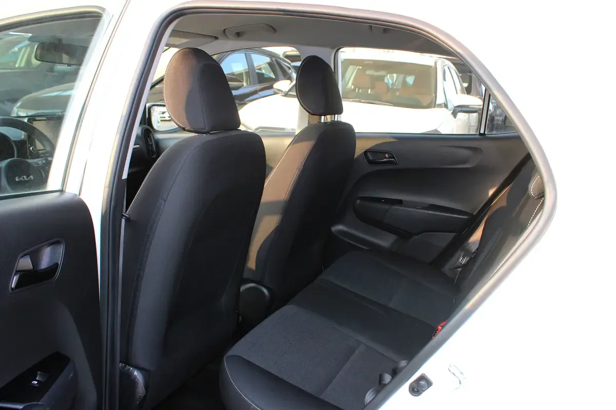 Kia Picanto 1.2 AMT (79 hp) - 9
