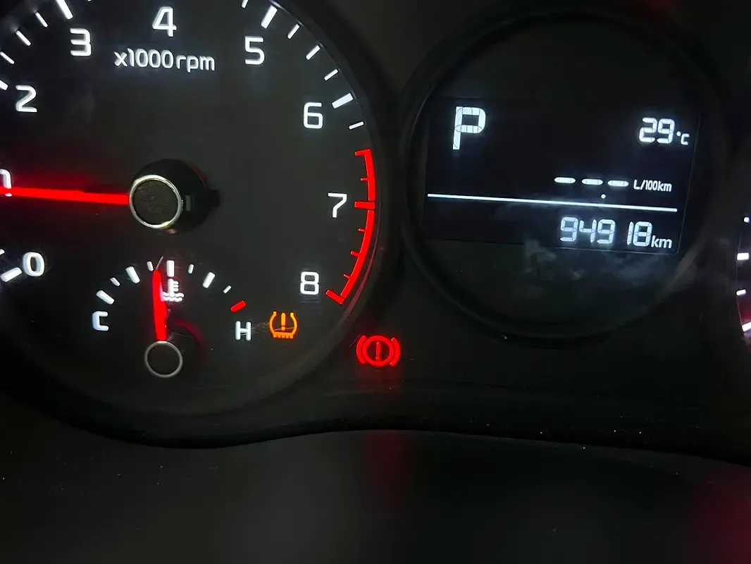 Kia Picanto 1.3 AT (84 حصان) - 16