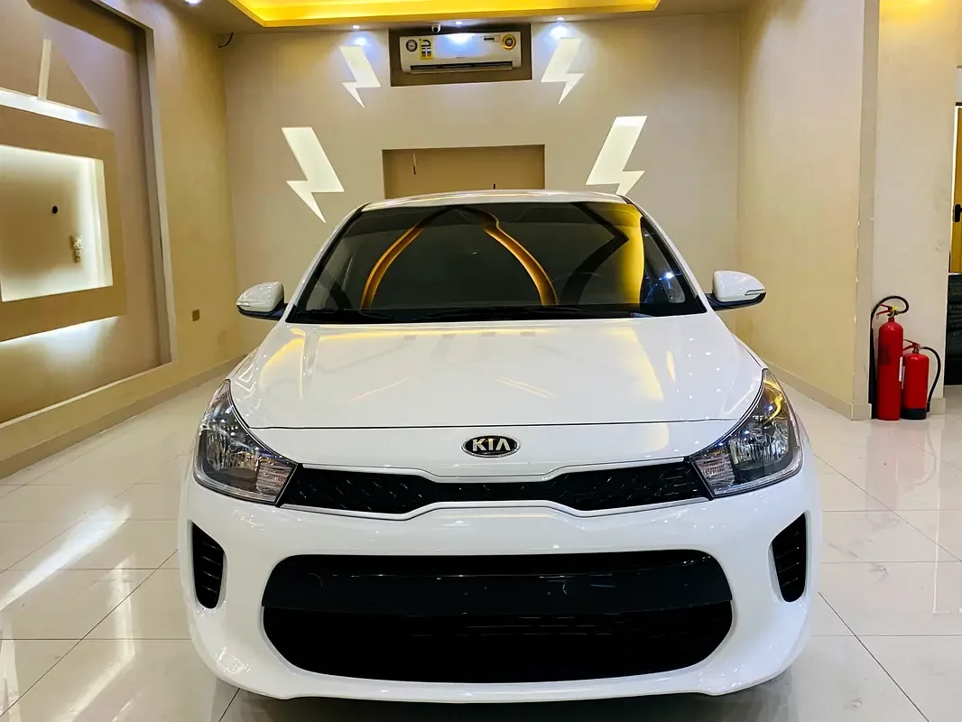 Kia Rio 1.4 AT (100 حصان) - 8