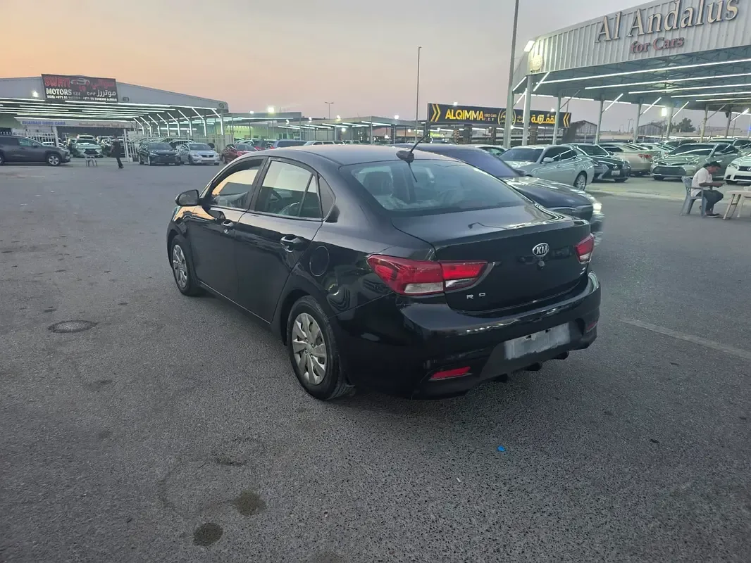 Kia Rio 1.4 AT (100 حصان) - 6