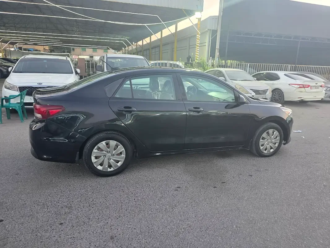 Kia Rio 1.4 AT (100 حصان) - 8