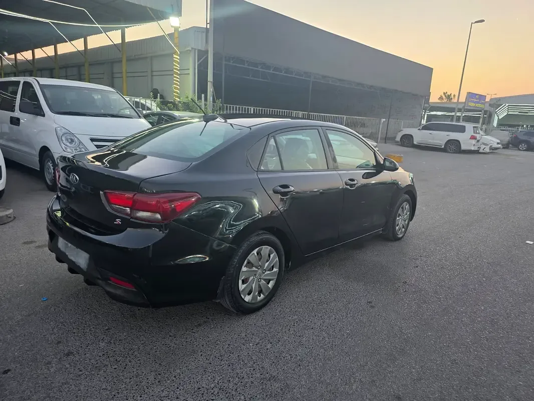 Kia Rio 1.4 AT (100 حصان) - 7