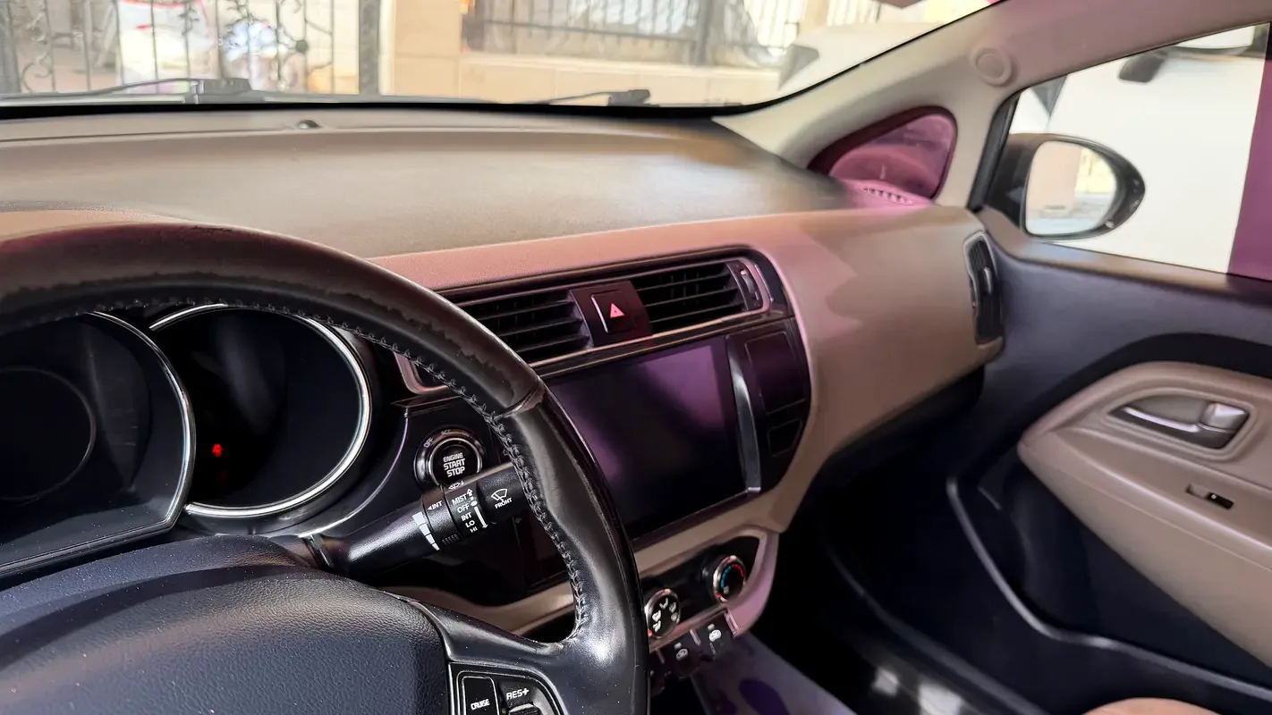 Kia Rio 1.4 AT (107 hp) - 3