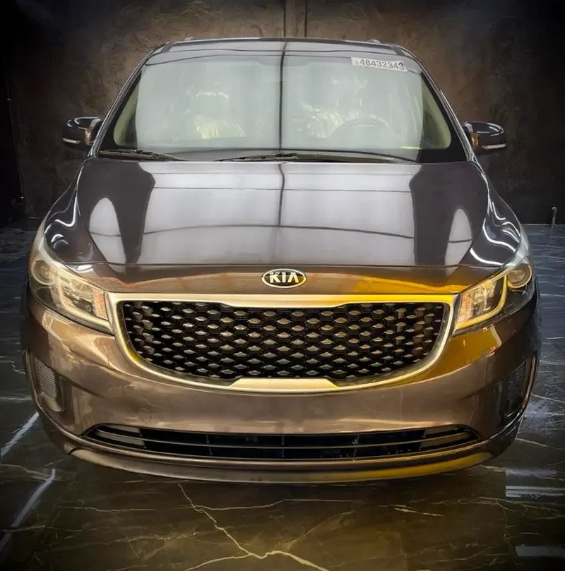 Kia Sedona 3.3 AT (276 hp)