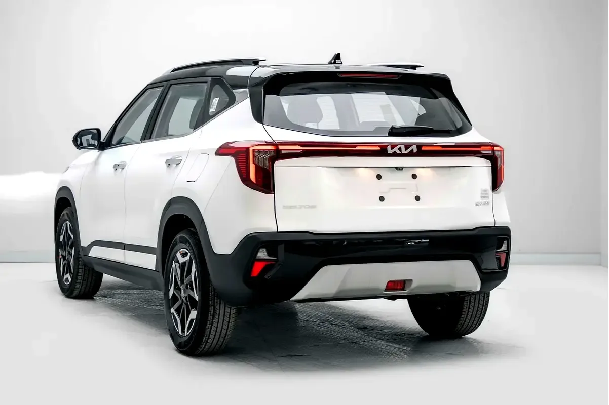 Kia Seltos 1.5 AMT (160 حصان) - 4
