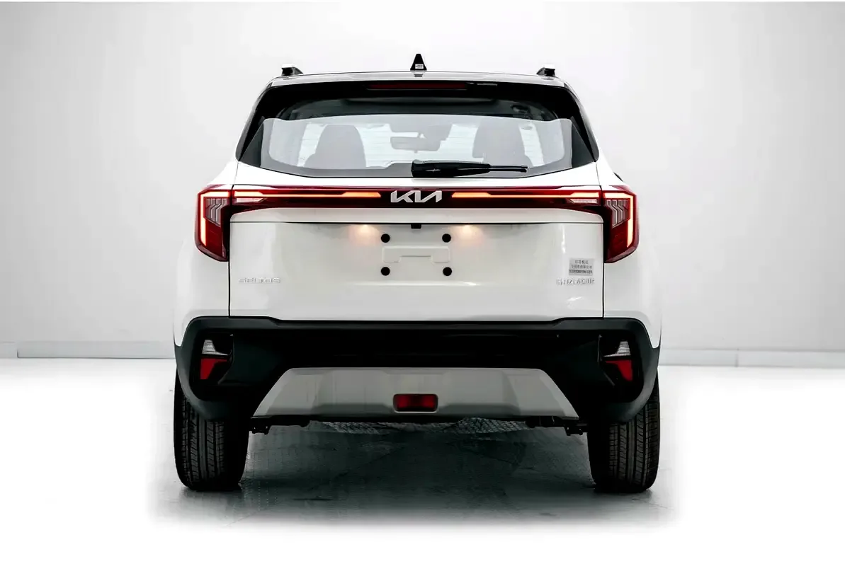 Kia Seltos 1.5 AMT (160 حصان) - 5