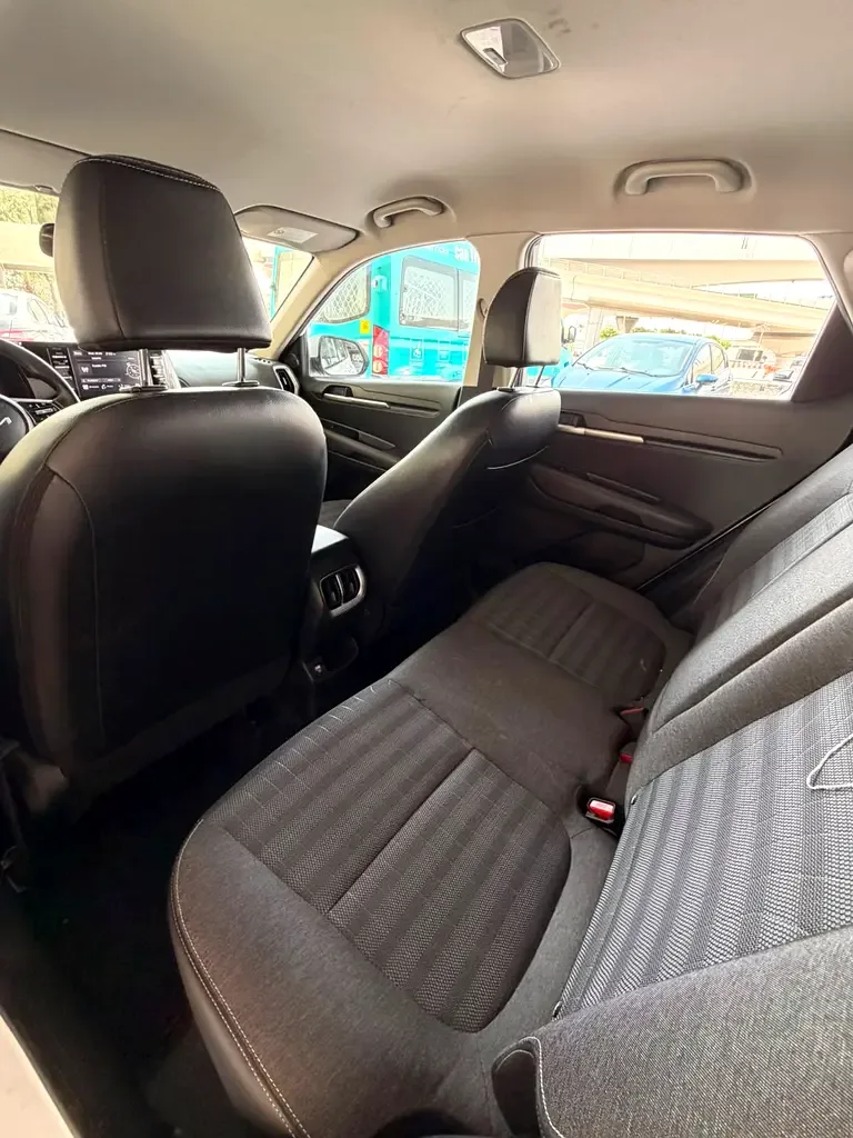 Kia Sonet 1.5 CVT (115 حصان) - 7